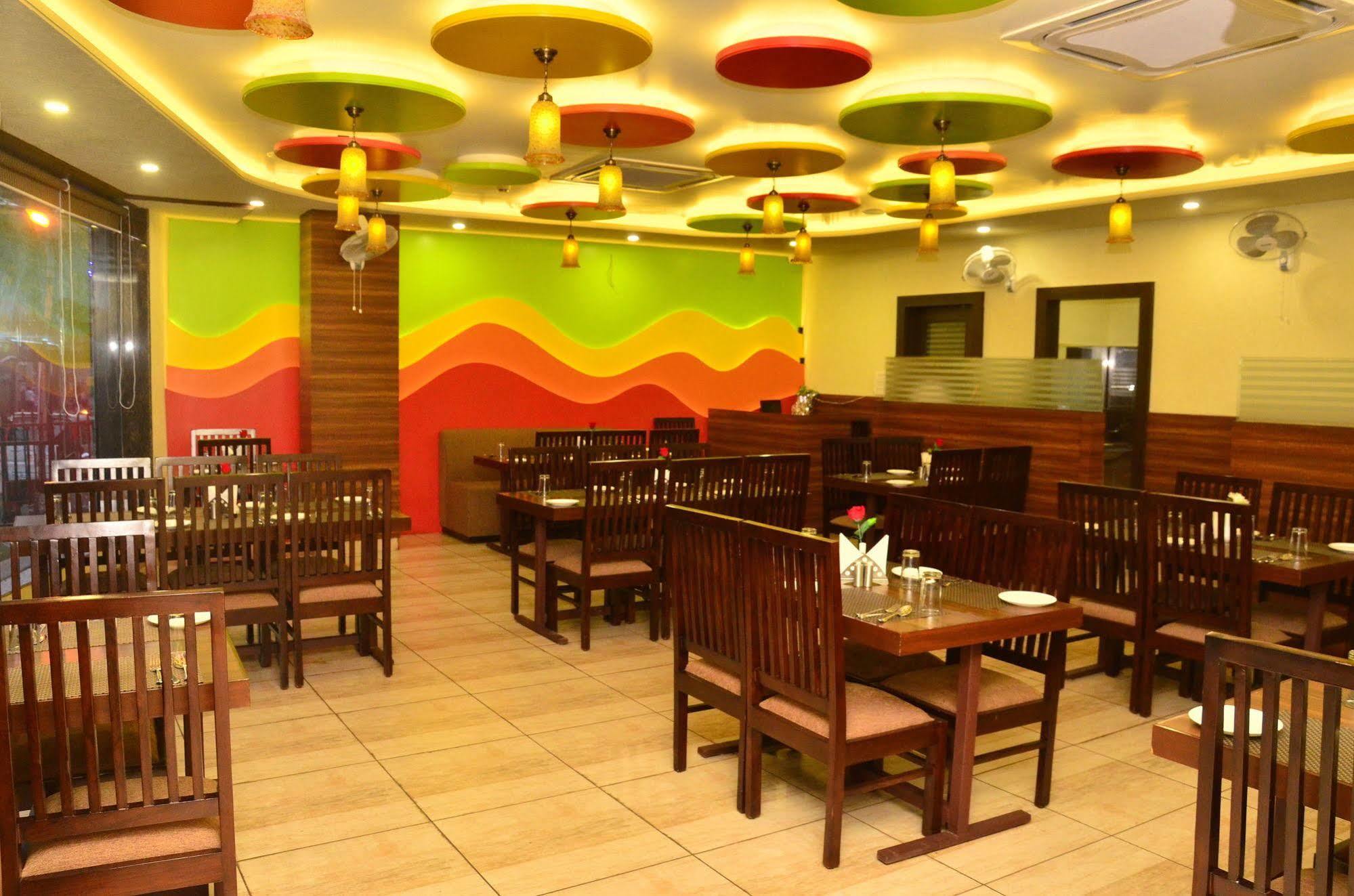 Fabhotel Padmavati Palace Mansarovar Jaipur Eksteriør billede